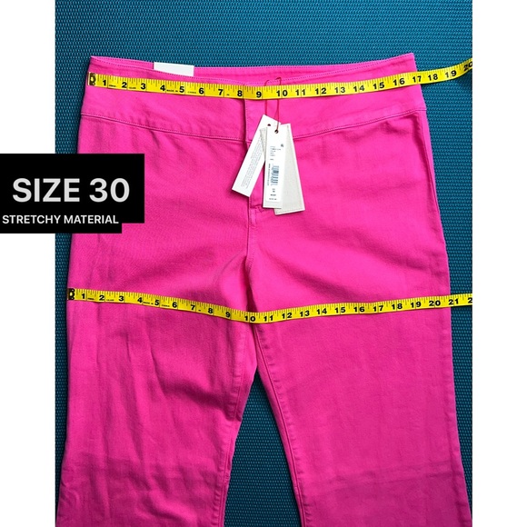 Alice + Olivia Olivia Pink Bootcut Denim Jeans - Picture 12 of 16